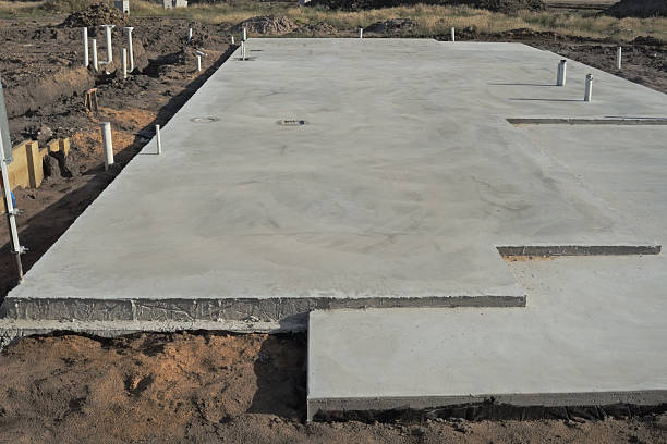 Best Commercial Concrete Contractor  in Sandwich, IL